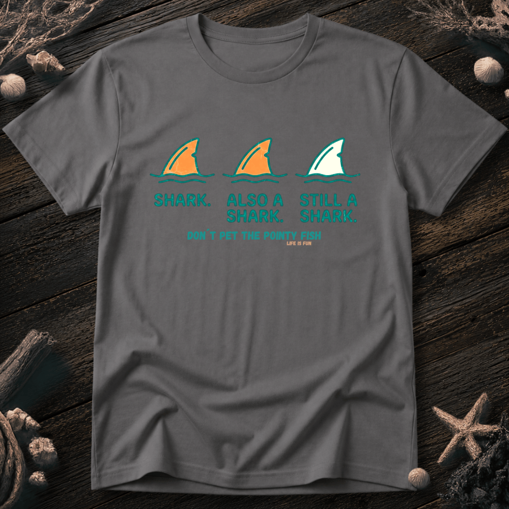 Don´t Pet the Pointy Fish T-Shirt