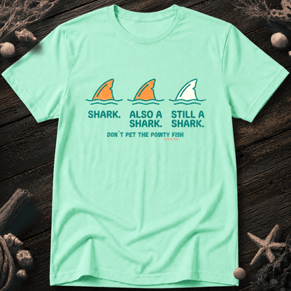 Don´t Pet the Pointy Fish T-Shirt